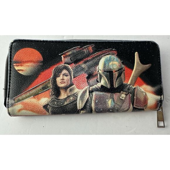 Officially Licensed STAR WARS THE MANDALORIAN ZIP-AROUND WALLET - Picture 1 of 7